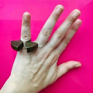 Low Luv x Erin Wasson Inglot Ring